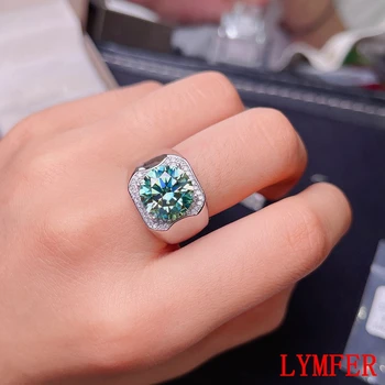 в момента мъжки пръстен със зелен муассанитом 5 карата, сребро 925 проба, красив огнен цвят, заместител на диаманта може да премине тест