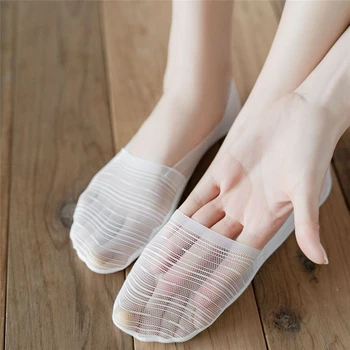 Модни Дамски Чорапи 2022 Нови Дамски Невидими Чорапи, Чехли Цветни Фини Мрежести, Прозрачни Дамски Чорапи На Райета Дамски Чехли